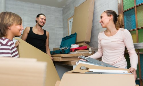 Man and Van Plumstead pricing explained with a moving van and packed boxes