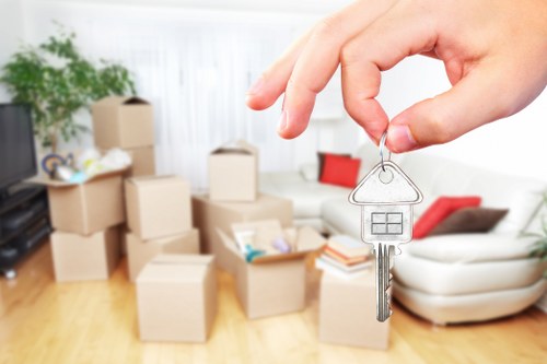 Customer payment and cancellation terms for removals