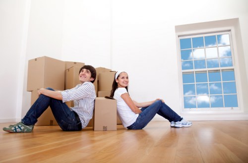 Customer selecting a secure payment method for Man And Van Plumstead