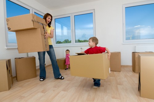 Staff reporting concerns and accountability in a moving service business