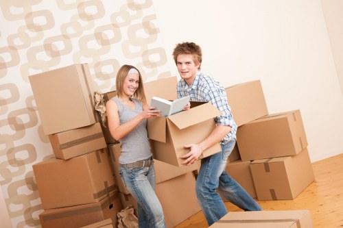 Careful packing and moving for homes in Plumstead